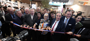 Renaud Muselier inaugure le stand de la Région Sud au Salon de l'agriculture